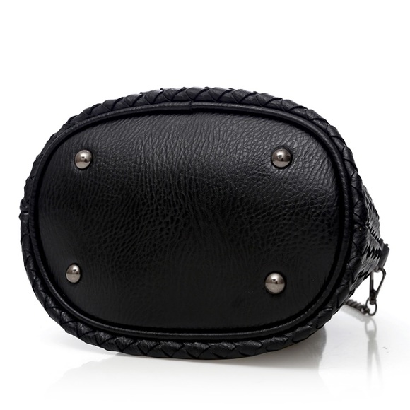 🆕 FLORENCE Weaved Drawstring Bucket Bag - Picture 3 of 8